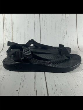 Chaco Black Bohdi Sandals